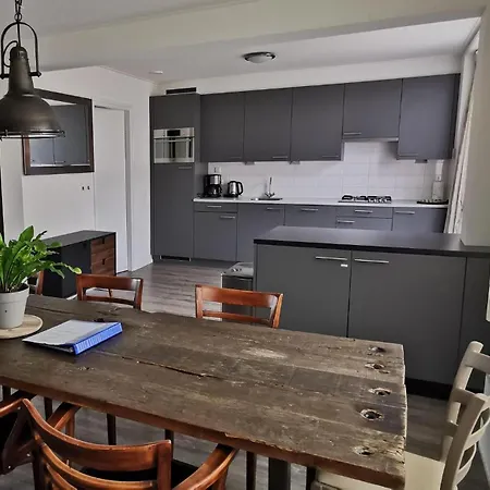 Holiday home De Schelp Egmond aan Zee